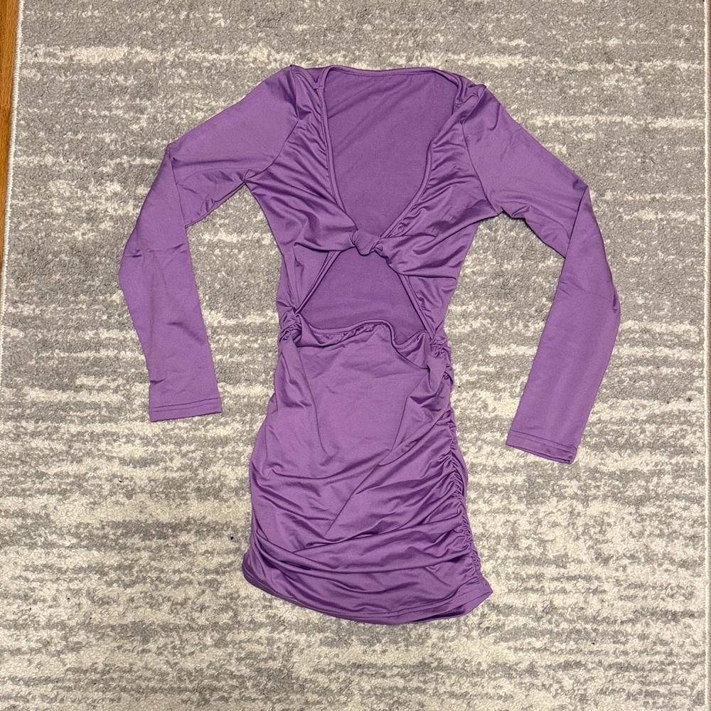 Purple bodycon dress. 👗